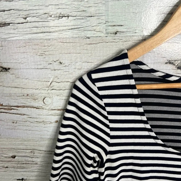 Ann Taylor black striped dress size small midi - Picture 3 of 9